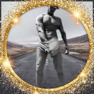 Meet your Posher, Built